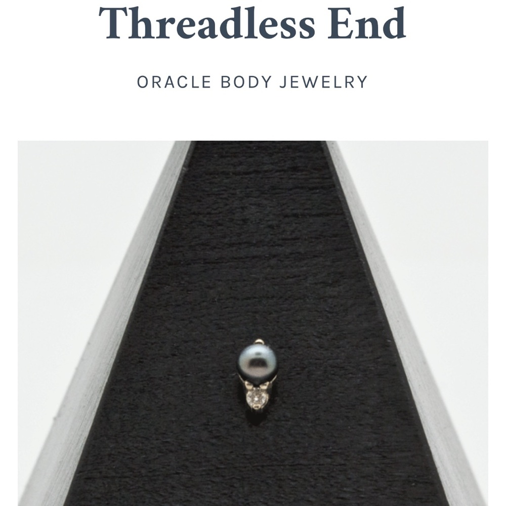 Oracle Solid Gold Black Pearl Thread-less End Earring